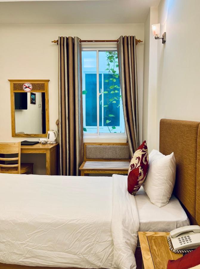 Sophia Sky Hotel Нячанг Екстер'єр фото