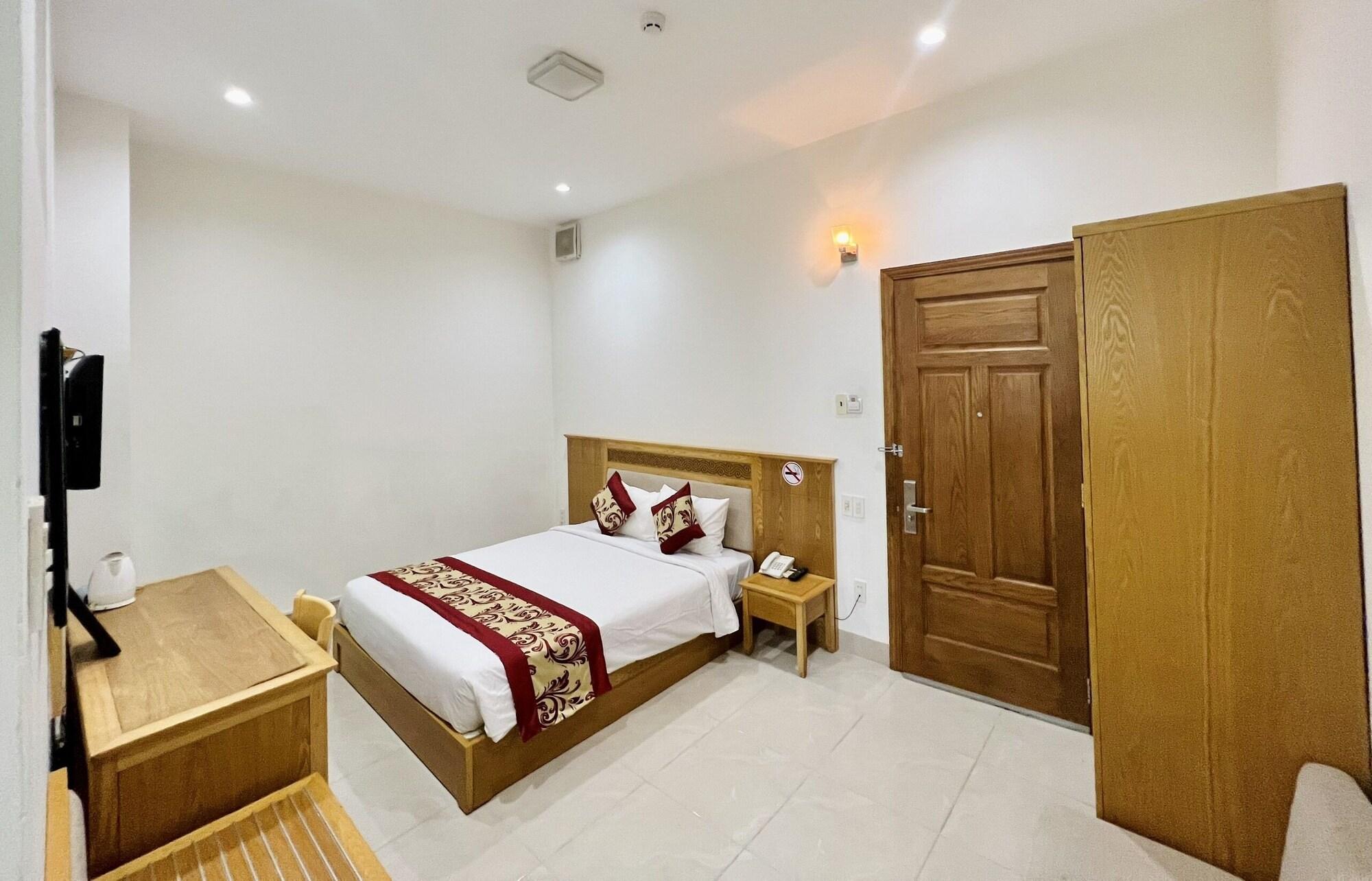 Sophia Sky Hotel Нячанг Екстер'єр фото