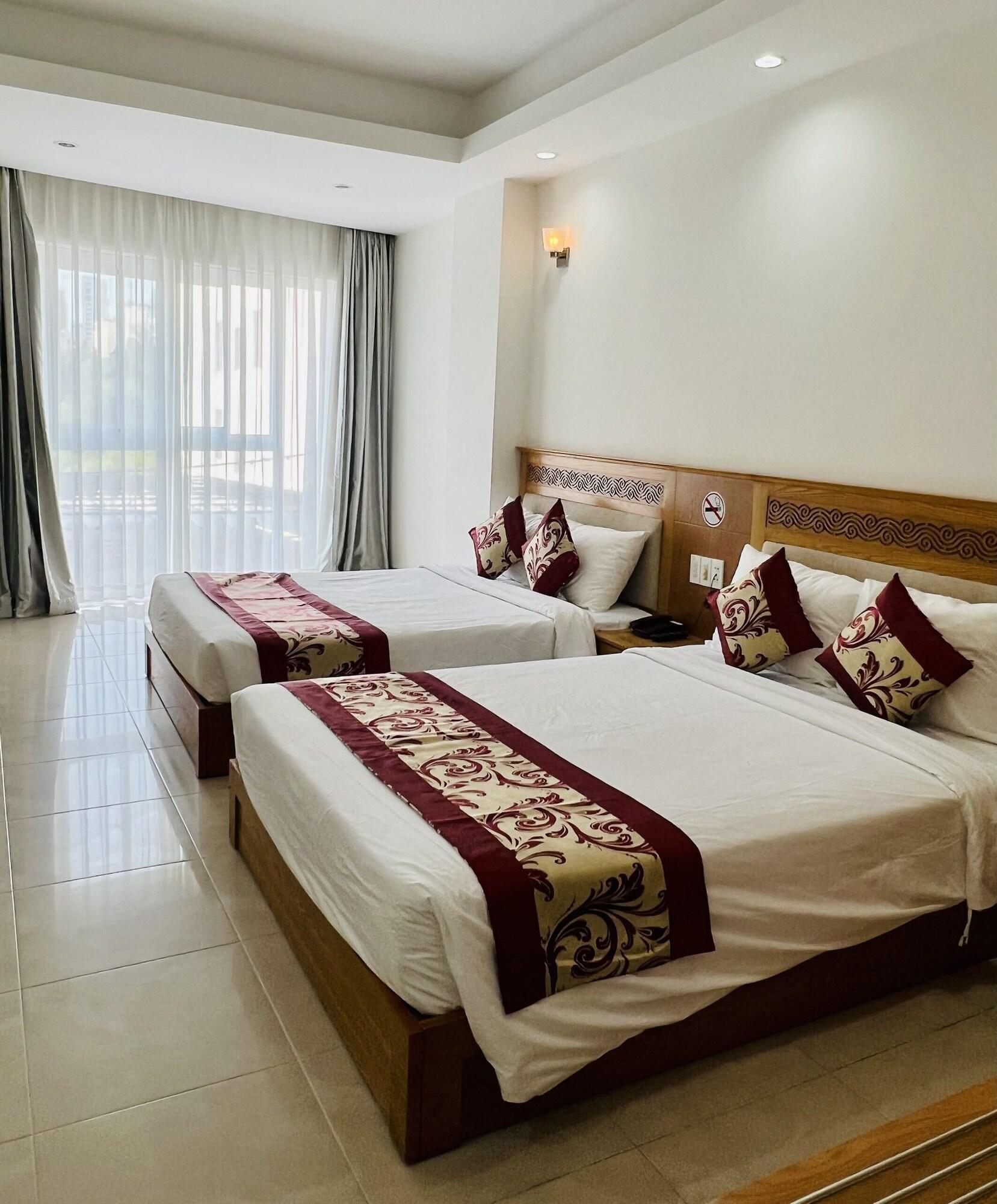 Sophia Sky Hotel Нячанг Екстер'єр фото